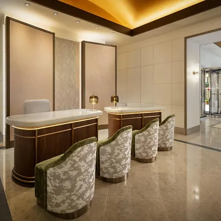 Hotel Millennium Premier Times Square 4*