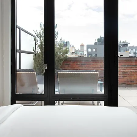 Arlo Soho