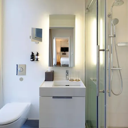 Hotel Innside By Melia Nomad 4*