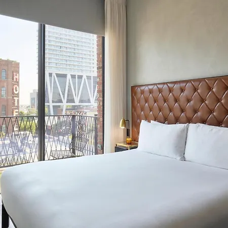 Arlo Williamsburg Hotel 5*