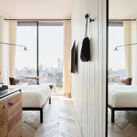 Arlo Williamsburg Hotel