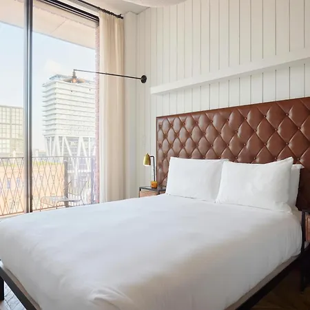 Arlo Williamsburg Hotel 5*
