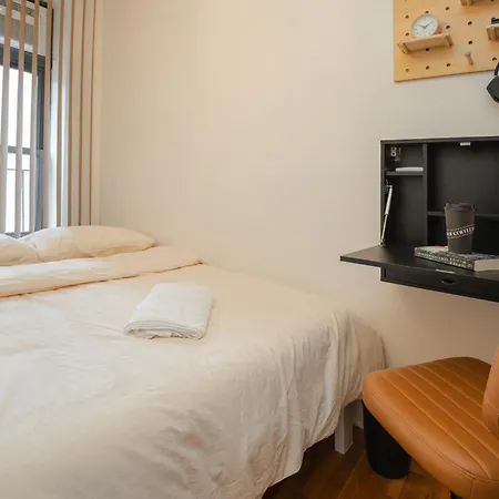 Lamartine Chelsea Hostel New York