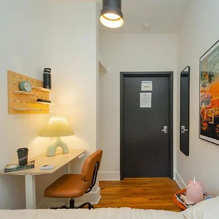 Hostel Lamartine Chelsea New York