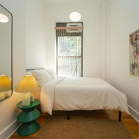 Hostel Lamartine Chelsea *