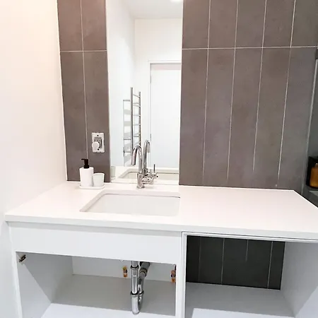 Apartment Ample And Cozy In Brooklyn New York
