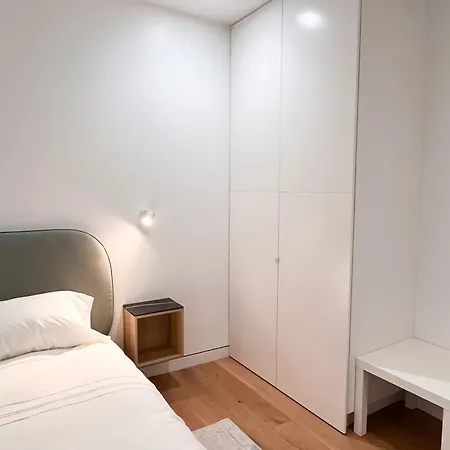 Ample And Cozy In Brooklyn *