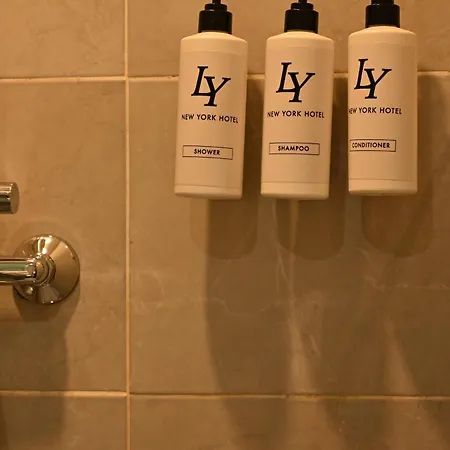 Ly Hotel 2*