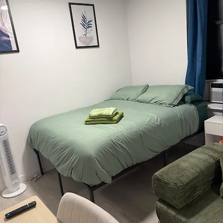 Oasis Retreat - Cozy In Union Square *
