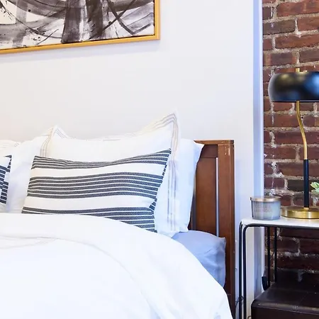 Apartment 83-3w Ues Park Newly Furnished Xl New York