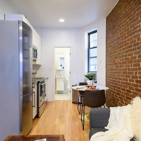 83-3w Ues Park Newly Furnished Xl Apartment