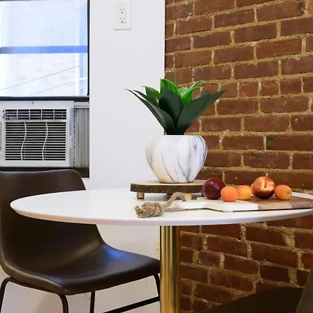 83-3w Ues Park Newly Furnished Xl *