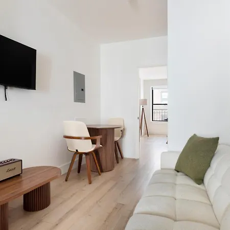 Apartment Blueground Midtown East Washerdryer Nr Un Nyc-2212 *