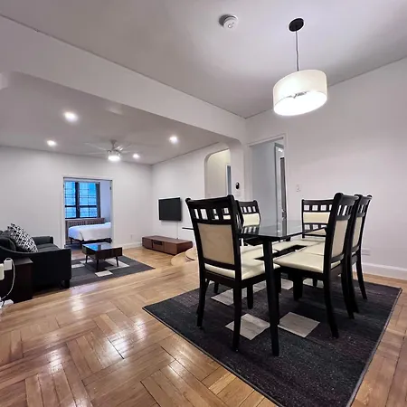 Chelsmore Apartment