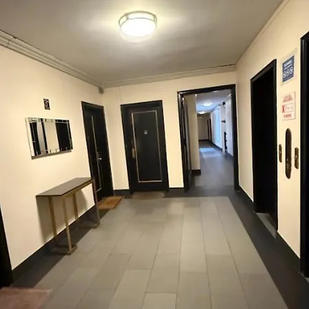 Chelsmore Apartment *