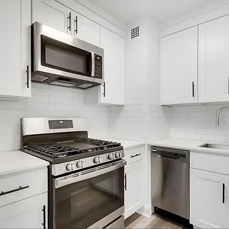 Waterside 3br Extended Near Columbia Apartment