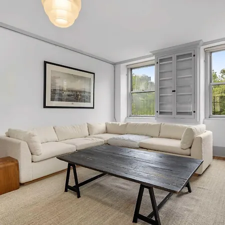 Park Terrace I Historic 2br Loft By Haus Apartment