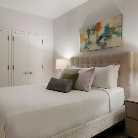 15 Park Row Apartment