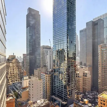 15 Park Row Apartment *