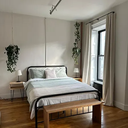 Apartment Brooklyn Artistic New York