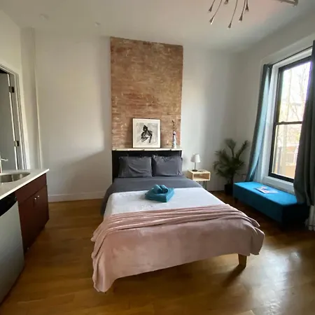 Brooklyn Matchbox Apartment New York