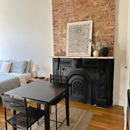 Brooklyn Stylish *