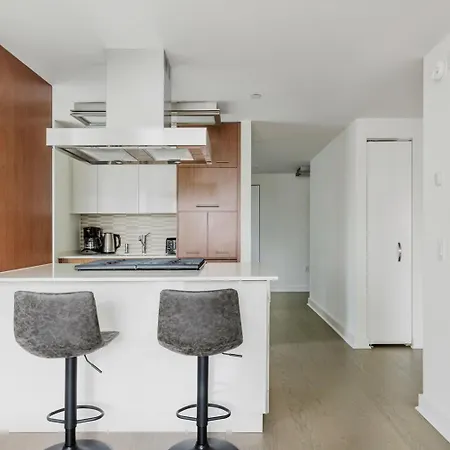 Apartment Blueground Hells Kitchen Pool Nr Times Square Nyc-2127 New York