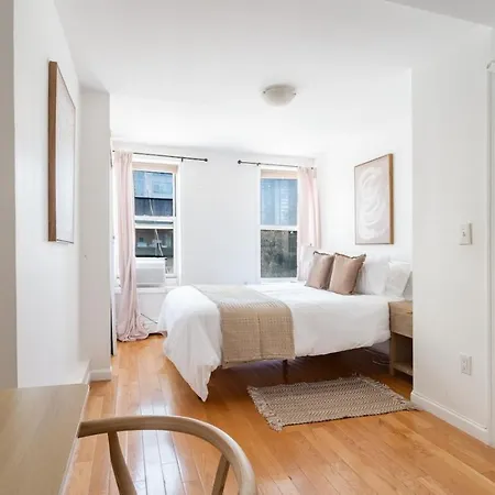 Entire In Manhattan Apartment