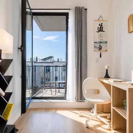 Cozy With Balcony&washer Close To Train *