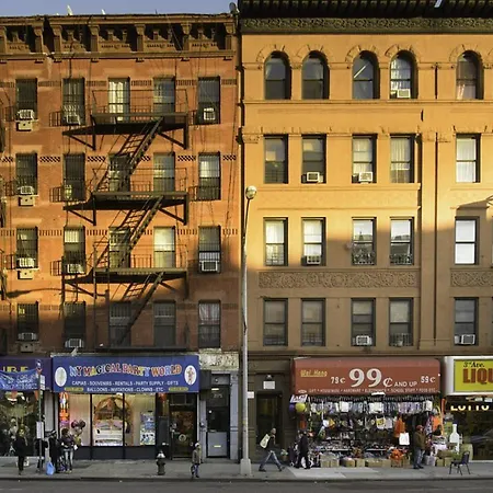 Apartment Entire In Manhattan