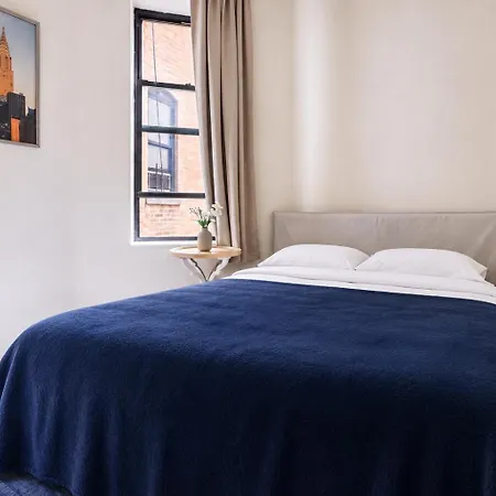 4 Bedroom Paradise Next To Park Apartment