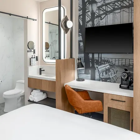 Voco Astoria By Ihg Hotel 3*