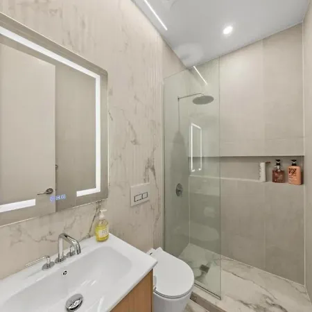 The Cosmo Outstand Nyc - Private Near Times Square