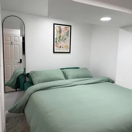 Guest house The Broadway Escape - Private In Times Square New York