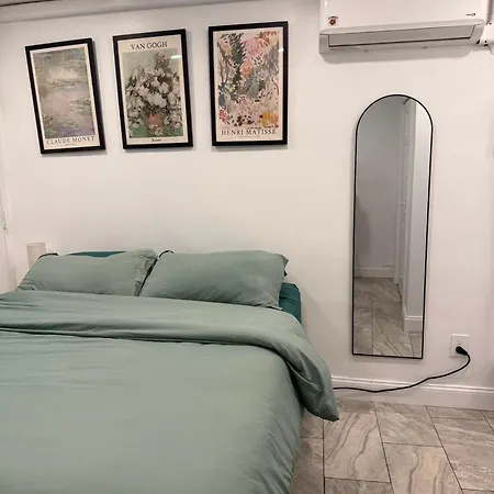 The Broadway Escape - Private In Times Square Guest house *