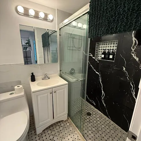 Guest house The Broadway Escape - Private In Times Square *