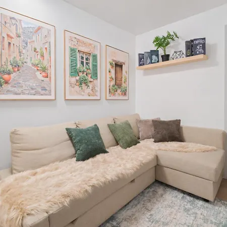 Cozy 4bd Unit In Lower Manhattan Apartment *