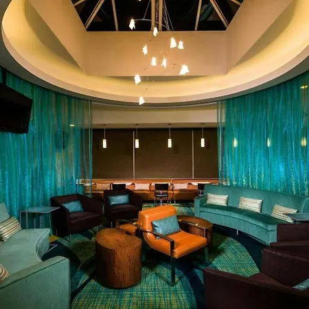 Springhill By Marriott Laguardia Airport 3*