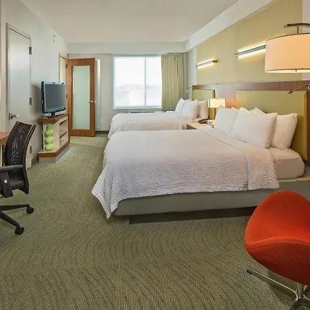 Springhill By Marriott Laguardia Airport New York