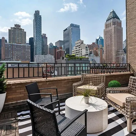 809 Midtown * New York