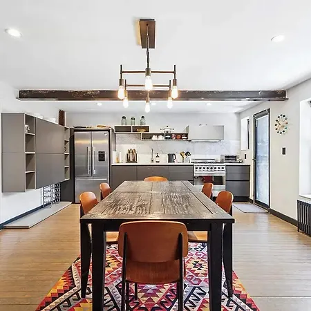 Lenox Garden Fully-furnished 1br In Harlem With Outdoor Space Apartment *