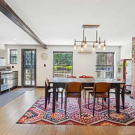 Apartment Lenox Garden Fully-furnished 1br In Harlem With Outdoor Space *
