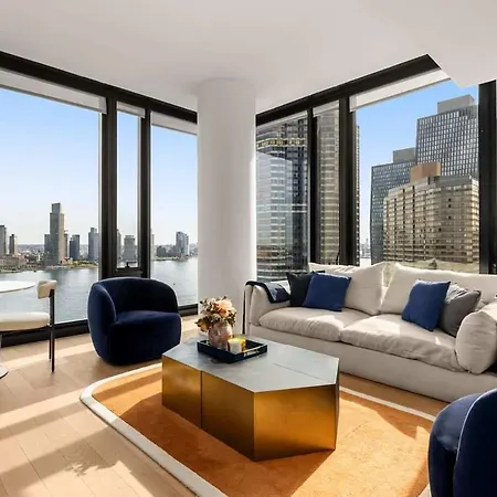 Embassy I 21st Floor 2br With Doorman Gym Pool *