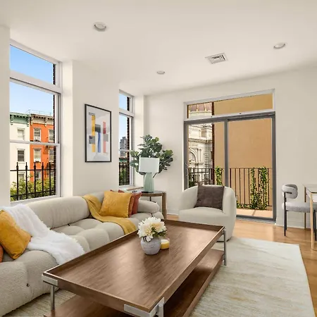 Broadway Terrace Sunlit 1br With Private Balcony Apartment New York