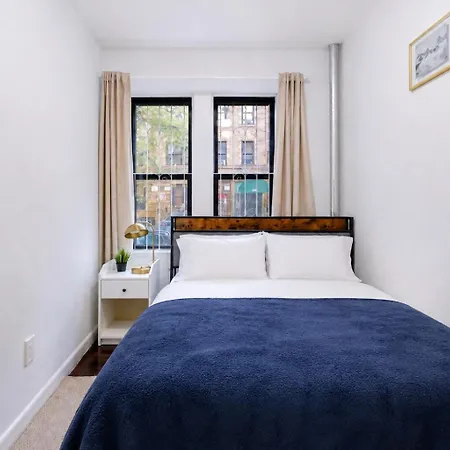 2 Bedroom Stylish Unit Apartment