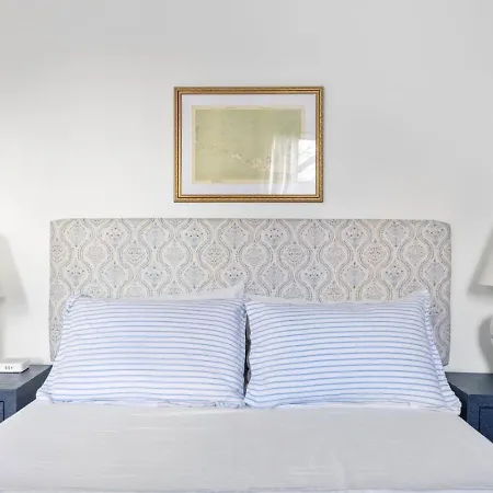 Cozy West Village Hudson River Views *