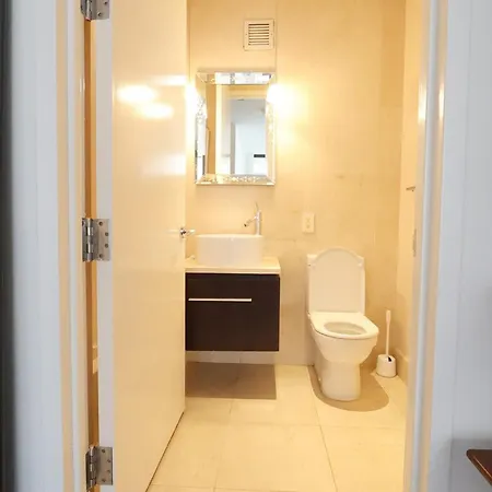 3bd, 2 Bath, Massive Luxury In Fidi * New York