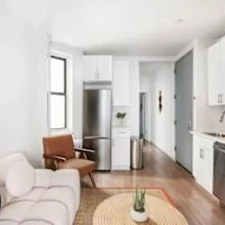 1290 Ues Apartment *