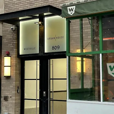 809 Midtown * New York