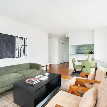 43-20a Newly Furnished 1br- Full Service Doorman Laundry Gym Business Center Apartment *